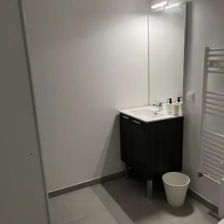 Maison De M09 A 5 Minutes A Pieds De La Plage, 80m2 Avec Jardin, لو كْروتْوَ